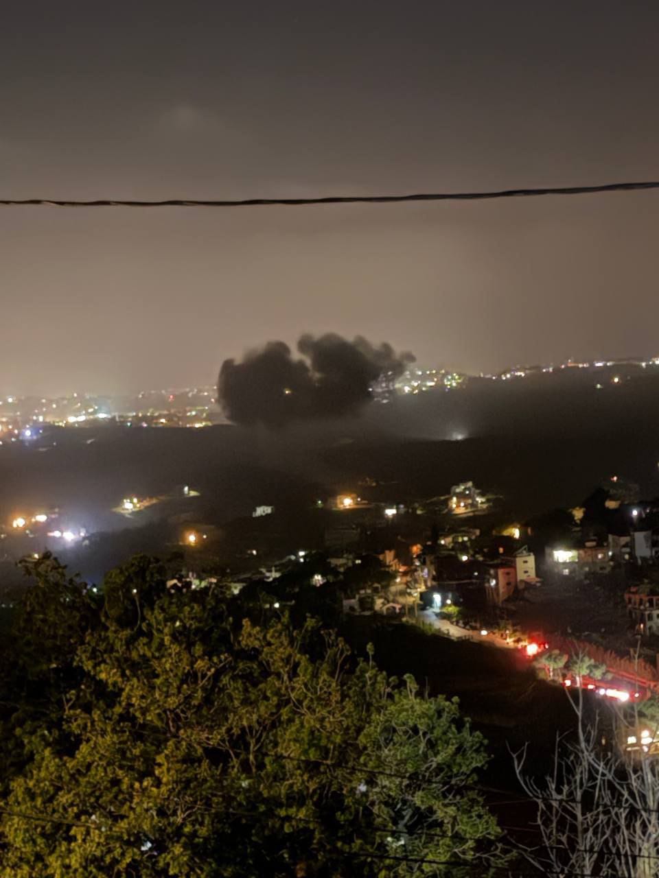 بالصور والفيديو- غارات إسرائيلية عنيفة...والكابتن ايلا تنشر